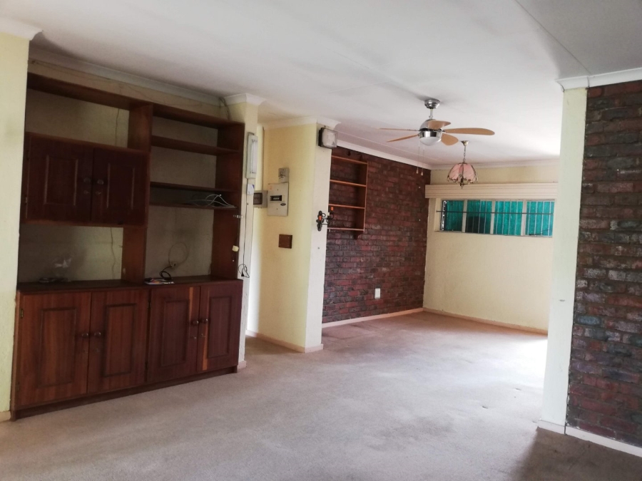 2 Bedroom Property for Sale in Ellaton North West